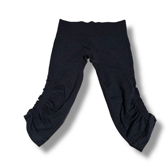 Lululemon Women's‎ Leggings Blue Measures 24x26 *FLAWED - Picture 1 of 5